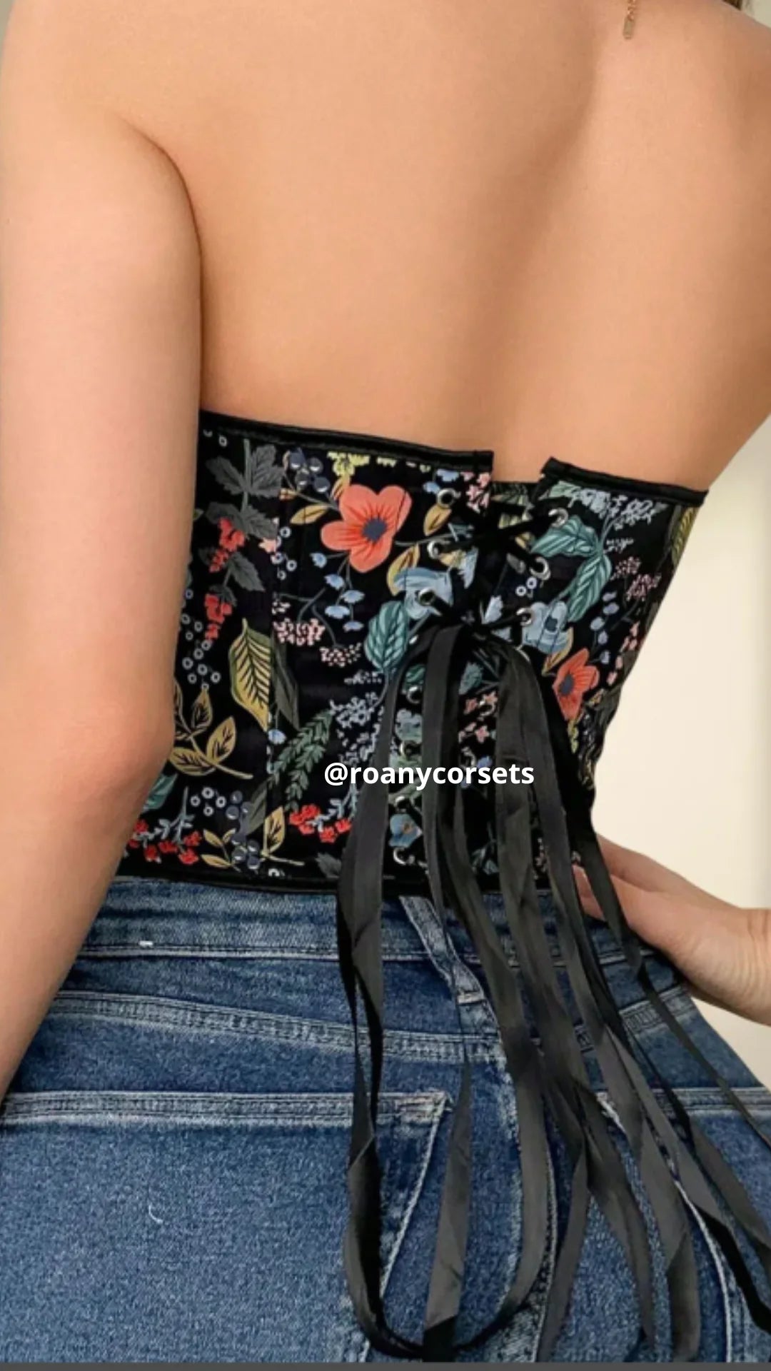 Corset Victoriano Strapless Flora