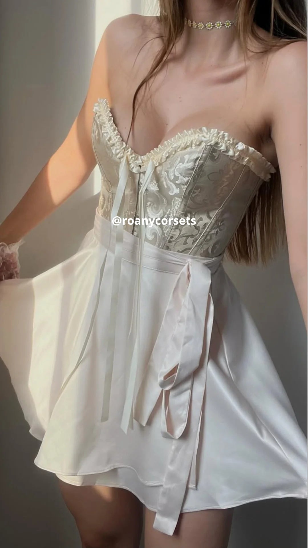 Corset Victoriano Beige para Mujer | Elegante y Moldeador