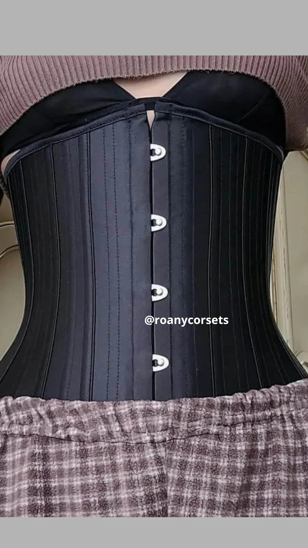 Corset Negro Moldeador de Cintura Satinado - 28 Varillas Premium